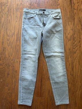 J Brand Women's Light Gray Skinny Jeans
